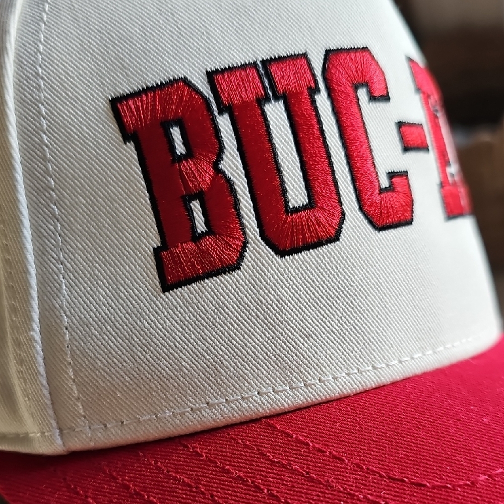 Buc-ee's Hat - Picture 6 of 6